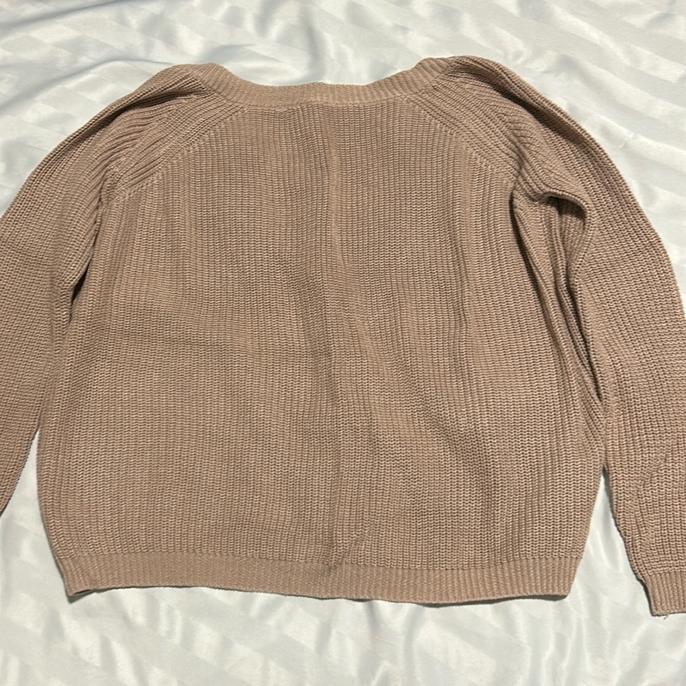 Lulus open back dusty rose sweater
